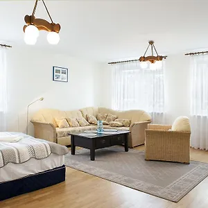  Apartament Domotel Aleje Jerozolimskie Polska